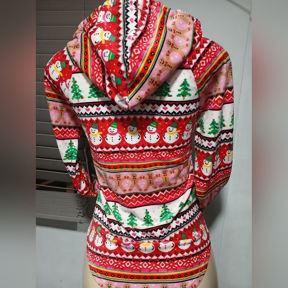 No Boundaries Holiday Snowman and Gingerbread Sweater - Picture 4 of 7